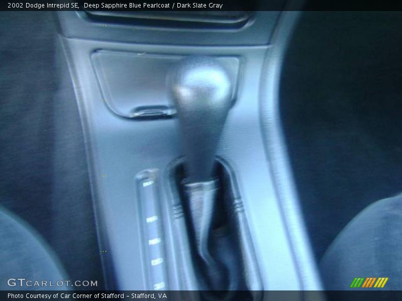 Deep Sapphire Blue Pearlcoat / Dark Slate Gray 2002 Dodge Intrepid SE