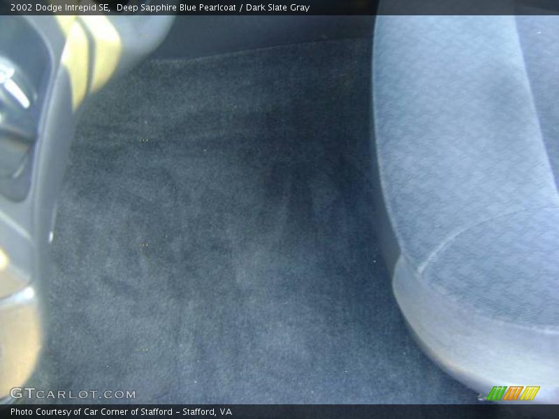 Deep Sapphire Blue Pearlcoat / Dark Slate Gray 2002 Dodge Intrepid SE