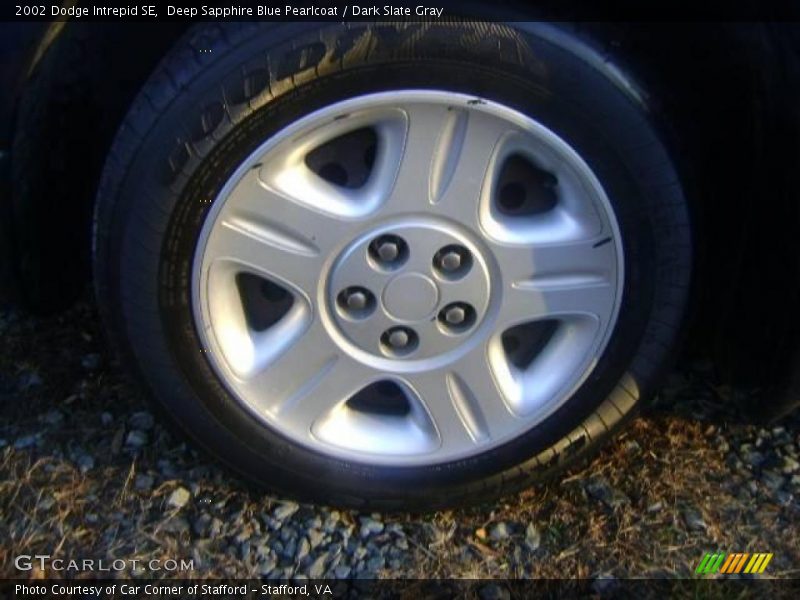 Deep Sapphire Blue Pearlcoat / Dark Slate Gray 2002 Dodge Intrepid SE