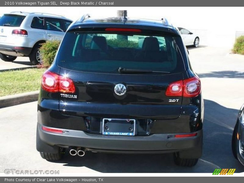 Deep Black Metallic / Charcoal 2010 Volkswagen Tiguan SEL
