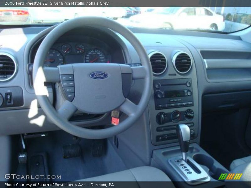 Silver Birch Metallic / Shale Grey 2006 Ford Freestyle SE