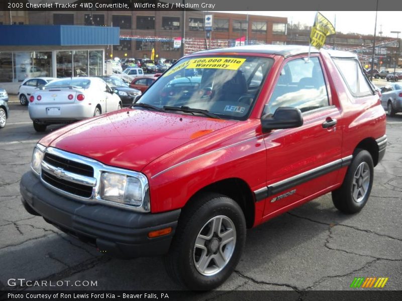 Wildfire Red / Medium Gray 2003 Chevrolet Tracker 4WD Convertible