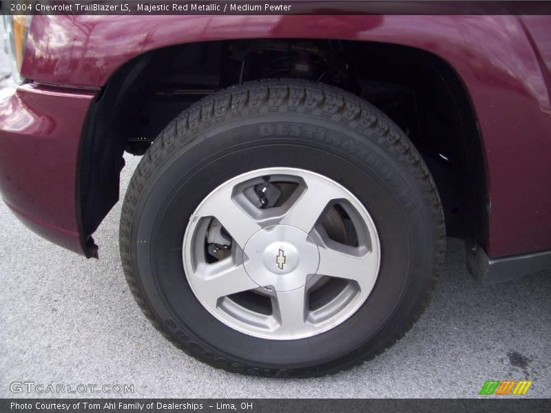 Majestic Red Metallic / Medium Pewter 2004 Chevrolet TrailBlazer LS