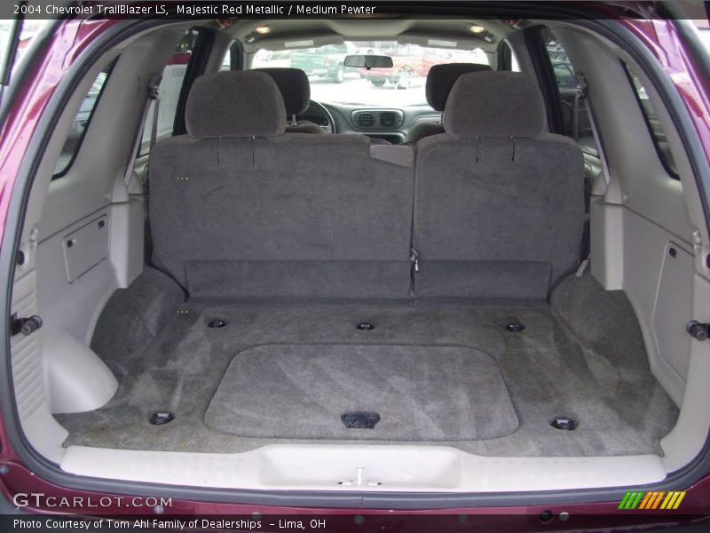 Majestic Red Metallic / Medium Pewter 2004 Chevrolet TrailBlazer LS