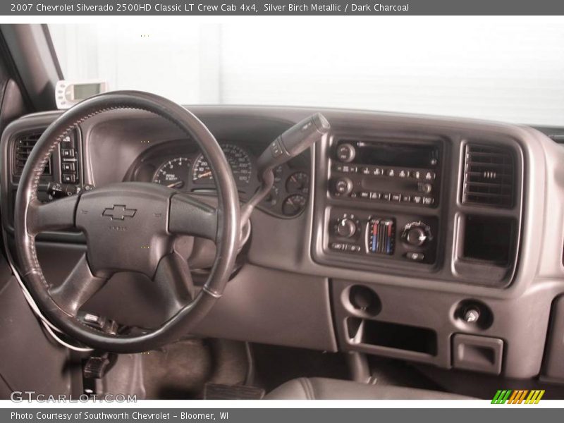 Silver Birch Metallic / Dark Charcoal 2007 Chevrolet Silverado 2500HD Classic LT Crew Cab 4x4