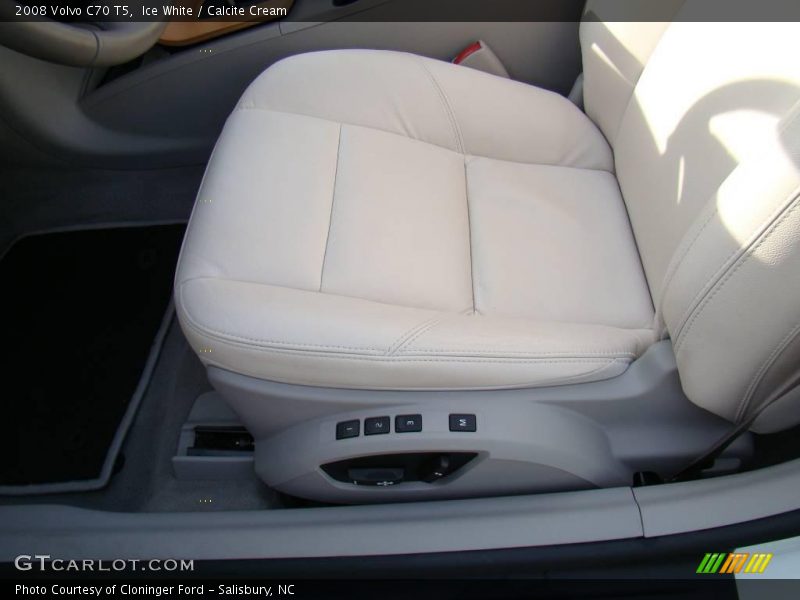 Ice White / Calcite Cream 2008 Volvo C70 T5