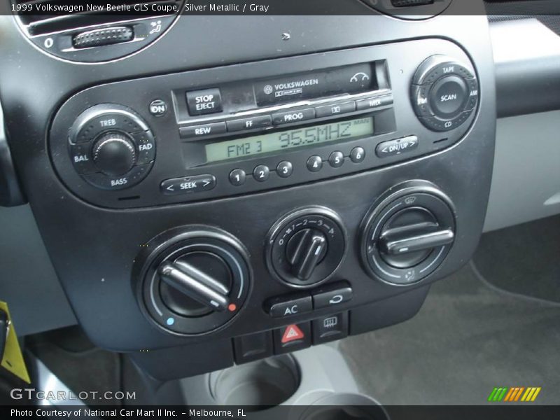 Silver Metallic / Gray 1999 Volkswagen New Beetle GLS Coupe