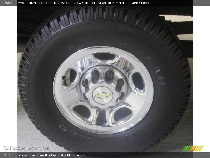 Silver Birch Metallic / Dark Charcoal 2007 Chevrolet Silverado 2500HD Classic LT Crew Cab 4x4