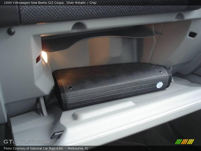 Silver Metallic / Gray 1999 Volkswagen New Beetle GLS Coupe