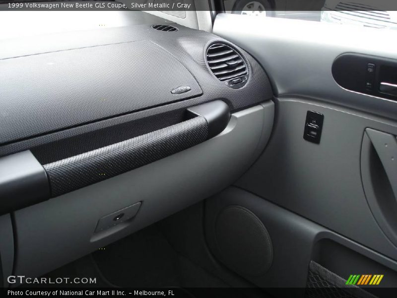 Silver Metallic / Gray 1999 Volkswagen New Beetle GLS Coupe