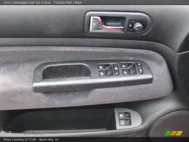 Tornado Red / Black 2001 Volkswagen Golf GLS 4 Door