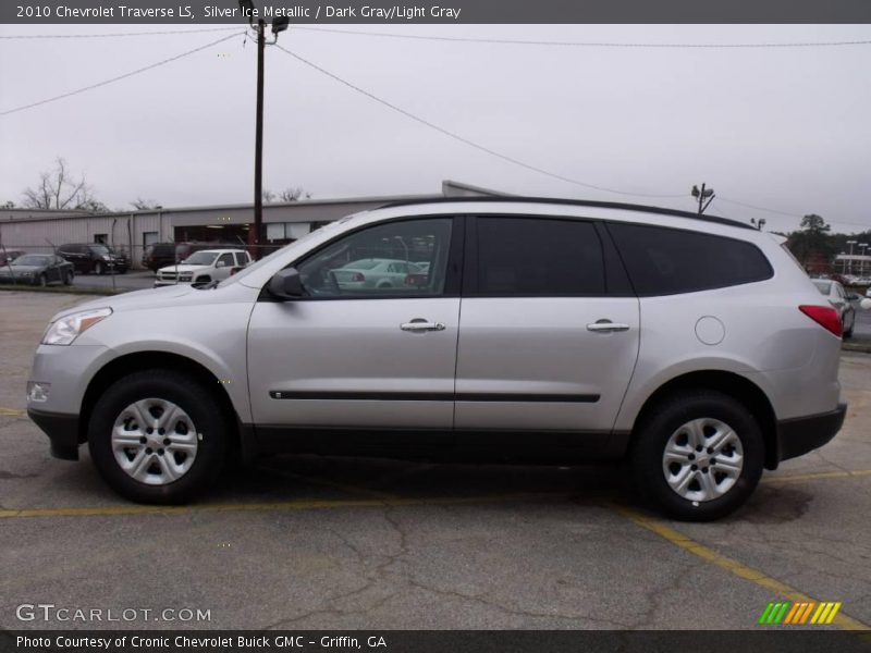 Silver Ice Metallic / Dark Gray/Light Gray 2010 Chevrolet Traverse LS