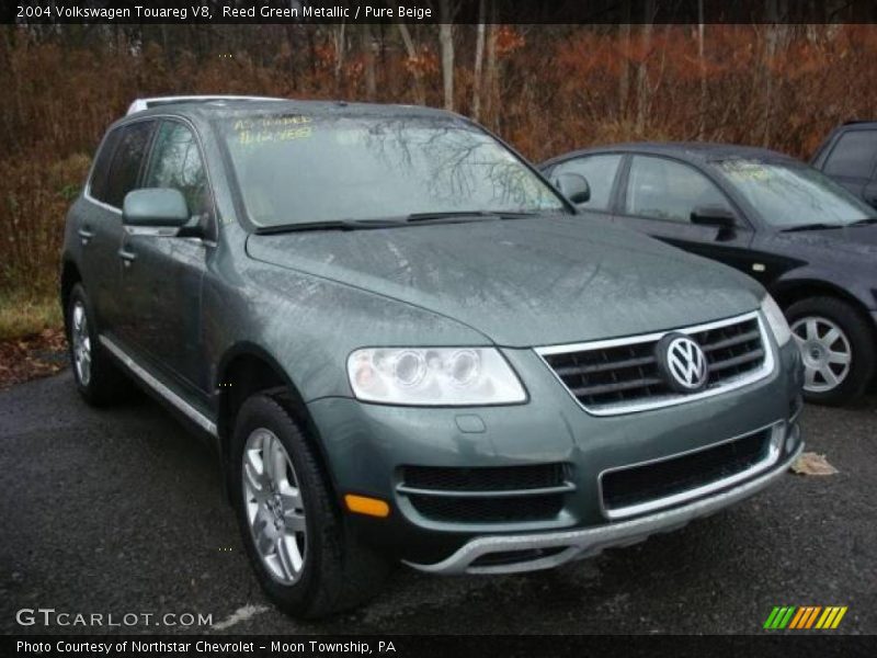 Reed Green Metallic / Pure Beige 2004 Volkswagen Touareg V8