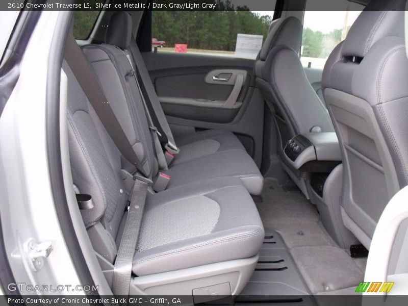 Silver Ice Metallic / Dark Gray/Light Gray 2010 Chevrolet Traverse LS