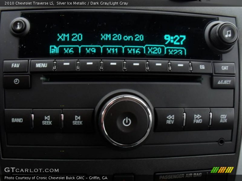 Silver Ice Metallic / Dark Gray/Light Gray 2010 Chevrolet Traverse LS