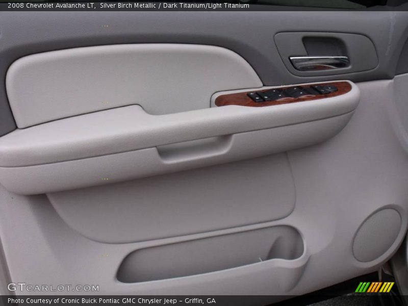 Silver Birch Metallic / Dark Titanium/Light Titanium 2008 Chevrolet Avalanche LT