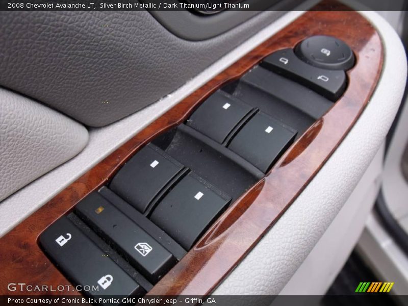 Silver Birch Metallic / Dark Titanium/Light Titanium 2008 Chevrolet Avalanche LT