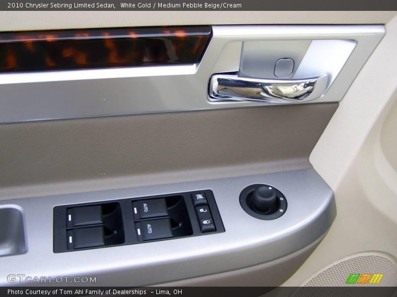 White Gold / Medium Pebble Beige/Cream 2010 Chrysler Sebring Limited Sedan