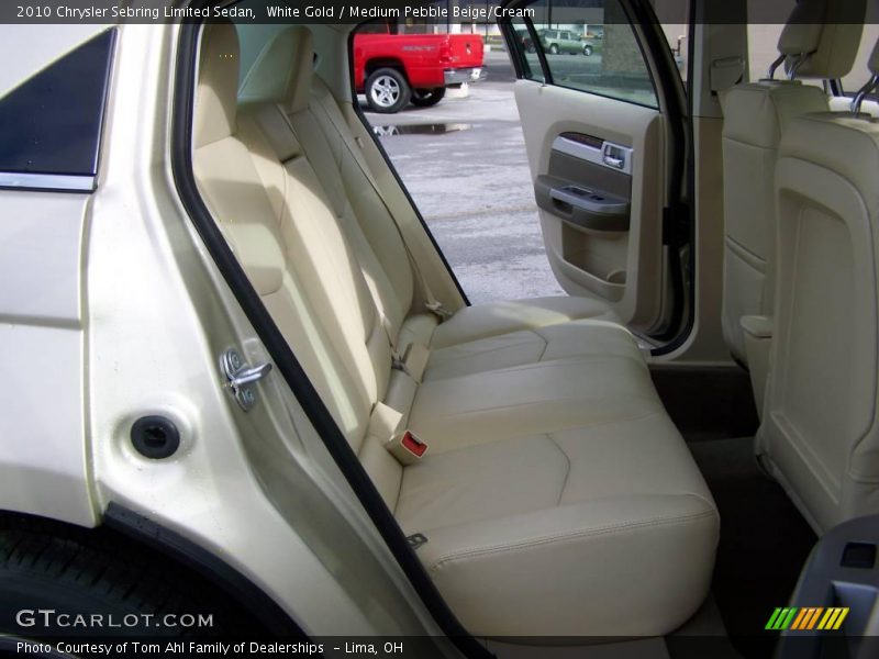 White Gold / Medium Pebble Beige/Cream 2010 Chrysler Sebring Limited Sedan