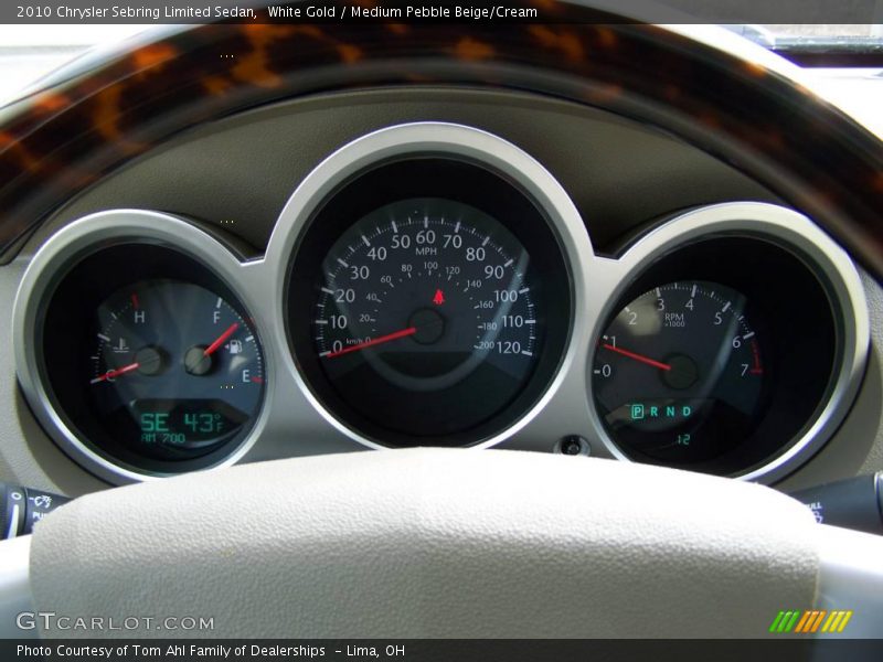 White Gold / Medium Pebble Beige/Cream 2010 Chrysler Sebring Limited Sedan