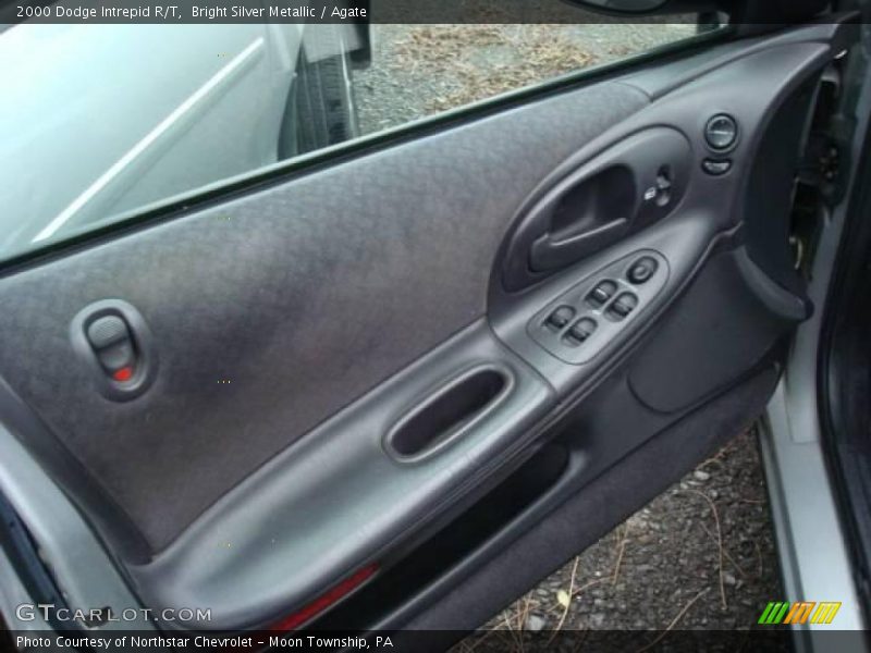Bright Silver Metallic / Agate 2000 Dodge Intrepid R/T