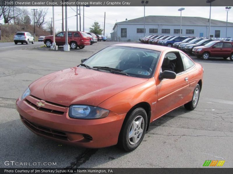 Sunburst Orange Metallic / Graphite Gray 2005 Chevrolet Cavalier Coupe