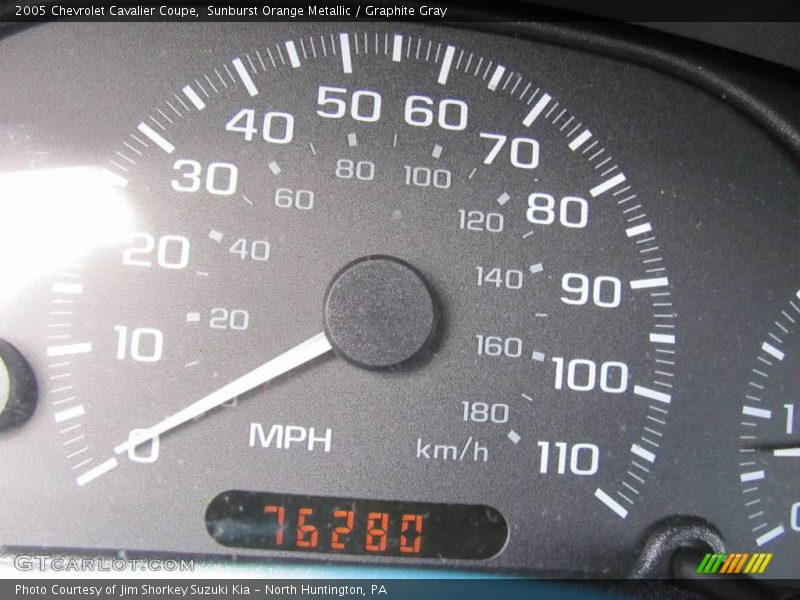 Sunburst Orange Metallic / Graphite Gray 2005 Chevrolet Cavalier Coupe