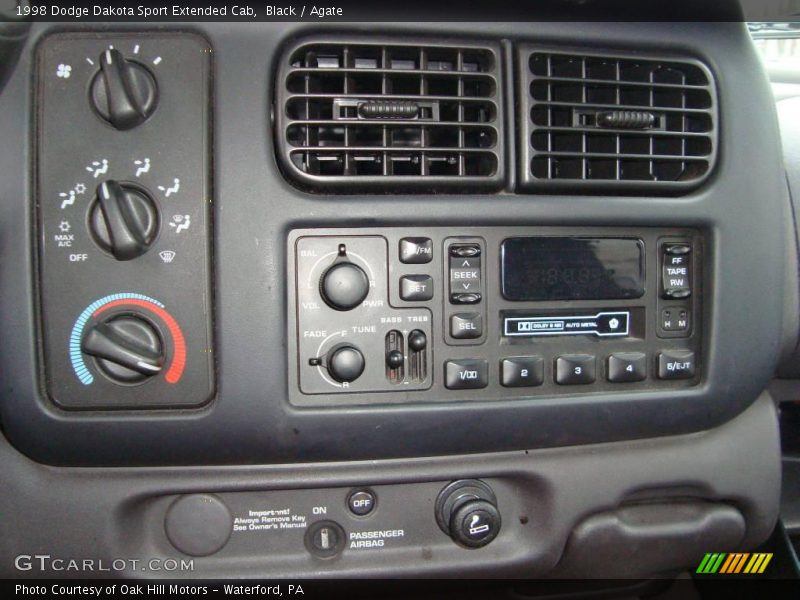 Black / Agate 1998 Dodge Dakota Sport Extended Cab