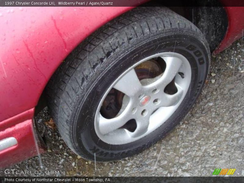 Wildberry Pearl / Agate/Quartz 1997 Chrysler Concorde LXi