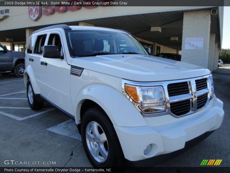 Stone White / Dark Slate Gray/Light Slate Gray 2009 Dodge Nitro SE 4x4