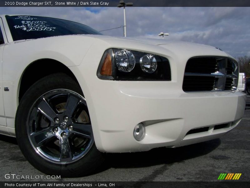 Stone White / Dark Slate Gray 2010 Dodge Charger SXT
