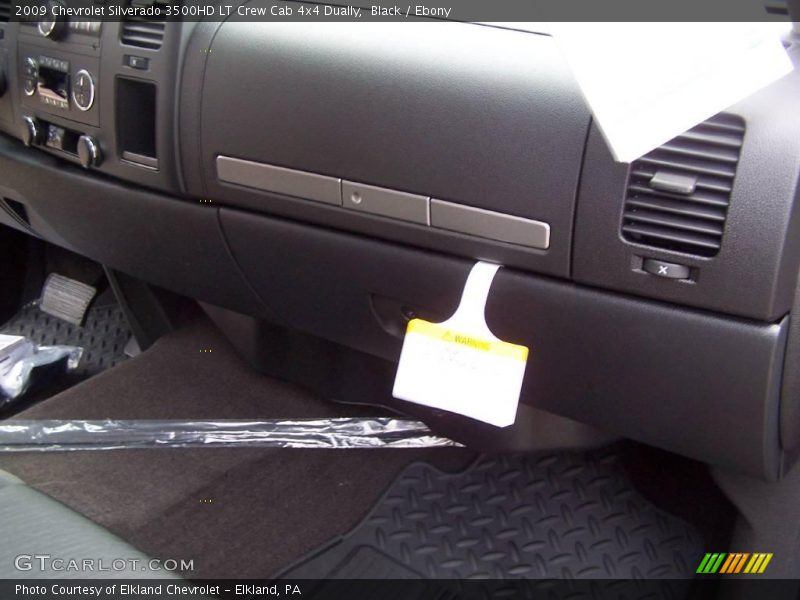 Black / Ebony 2009 Chevrolet Silverado 3500HD LT Crew Cab 4x4 Dually