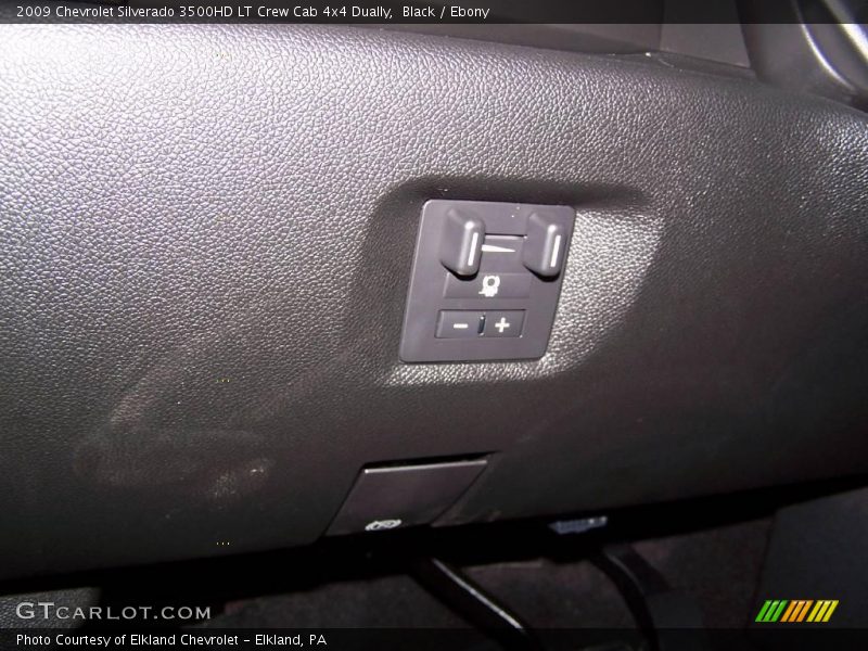 Black / Ebony 2009 Chevrolet Silverado 3500HD LT Crew Cab 4x4 Dually