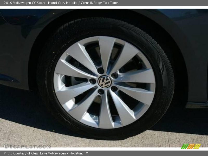 Island Grey Metallic / Cornsilk Beige Two Tone 2010 Volkswagen CC Sport