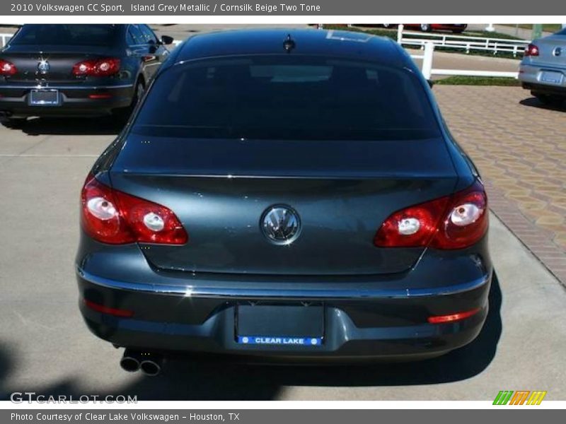 Island Grey Metallic / Cornsilk Beige Two Tone 2010 Volkswagen CC Sport