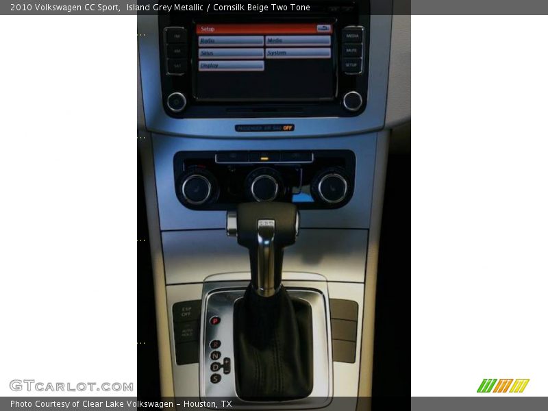 Island Grey Metallic / Cornsilk Beige Two Tone 2010 Volkswagen CC Sport