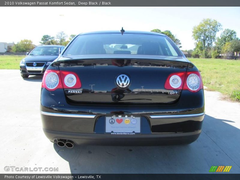Deep Black / Black 2010 Volkswagen Passat Komfort Sedan