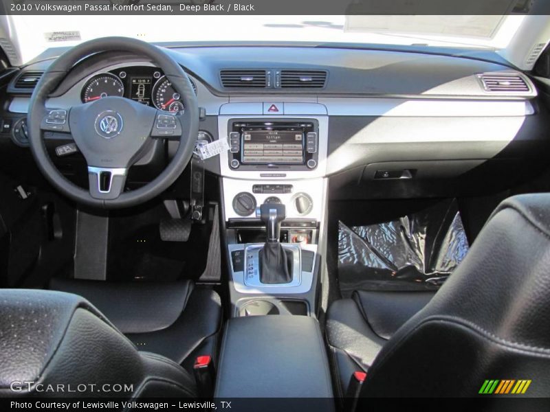 Deep Black / Black 2010 Volkswagen Passat Komfort Sedan