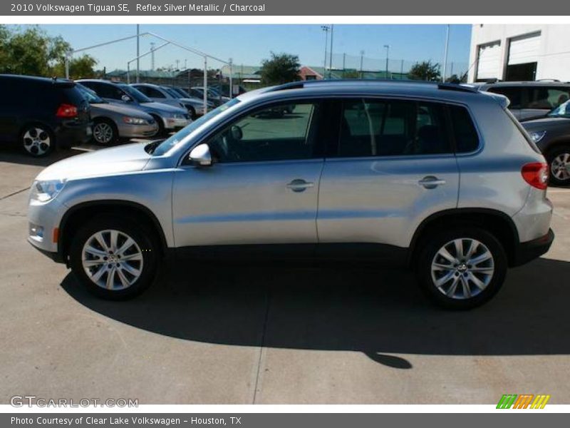 Reflex Silver Metallic / Charcoal 2010 Volkswagen Tiguan SE