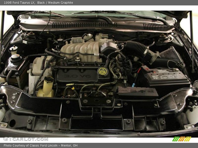 Black / Medium Graphite 1998 Ford Taurus LX