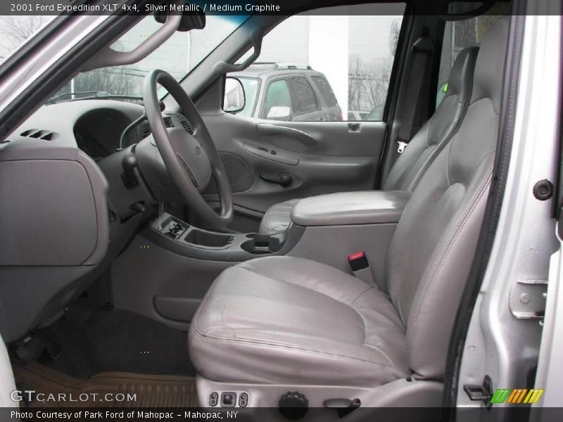 Silver Metallic / Medium Graphite 2001 Ford Expedition XLT 4x4