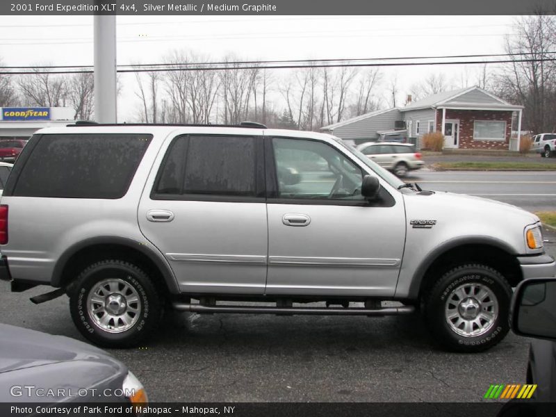 Silver Metallic / Medium Graphite 2001 Ford Expedition XLT 4x4