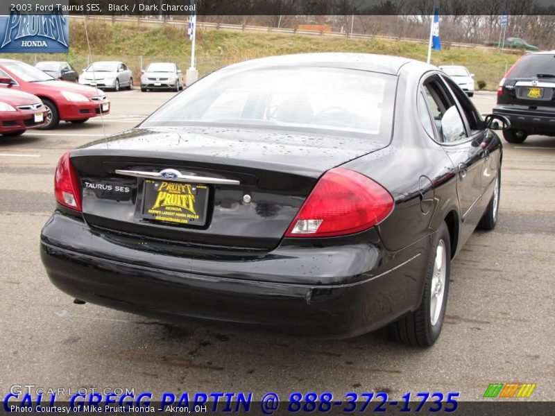 Black / Dark Charcoal 2003 Ford Taurus SES