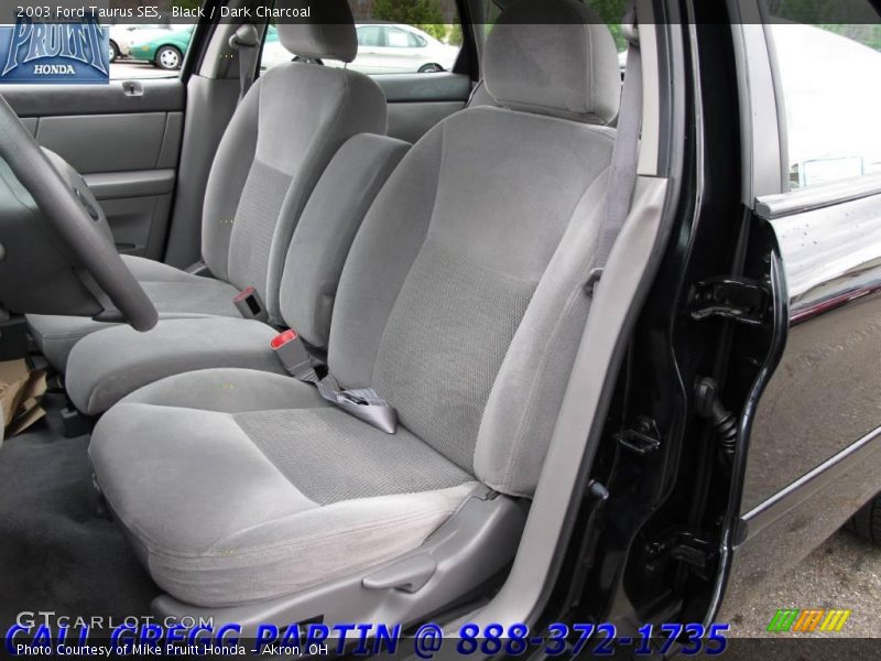 Black / Dark Charcoal 2003 Ford Taurus SES