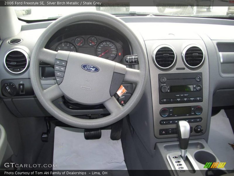 Silver Birch Metallic / Shale Grey 2006 Ford Freestyle SE