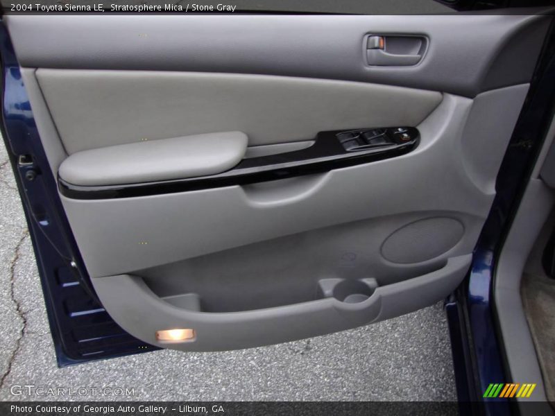 Stratosphere Mica / Stone Gray 2004 Toyota Sienna LE