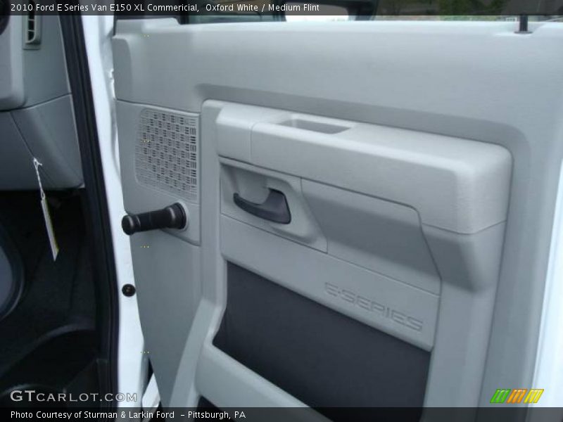 Oxford White / Medium Flint 2010 Ford E Series Van E150 XL Commericial