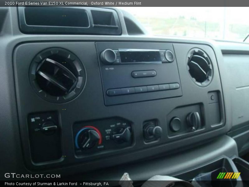 Oxford White / Medium Flint 2010 Ford E Series Van E150 XL Commericial