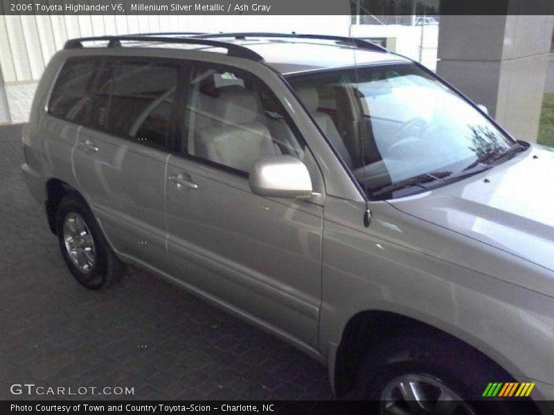 Millenium Silver Metallic / Ash Gray 2006 Toyota Highlander V6