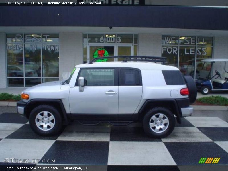 Titanium Metallic / Dark Charcoal 2007 Toyota FJ Cruiser